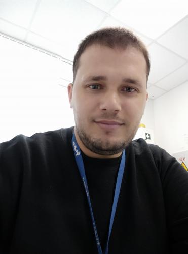 Vinzator, administrator, securitate, instalare panouri fotovoltaice
