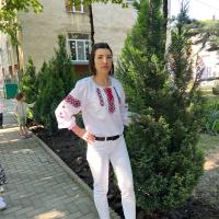 Ajutor de educator